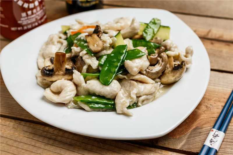 Vegetarian stir-fry at Little V, a Asian Restaurant in League City